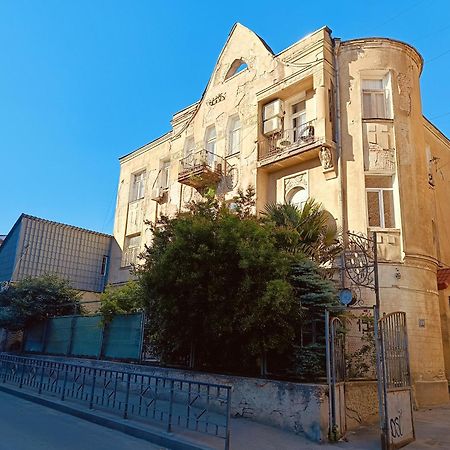 Guest House Irina Тбілісі Екстер'єр фото